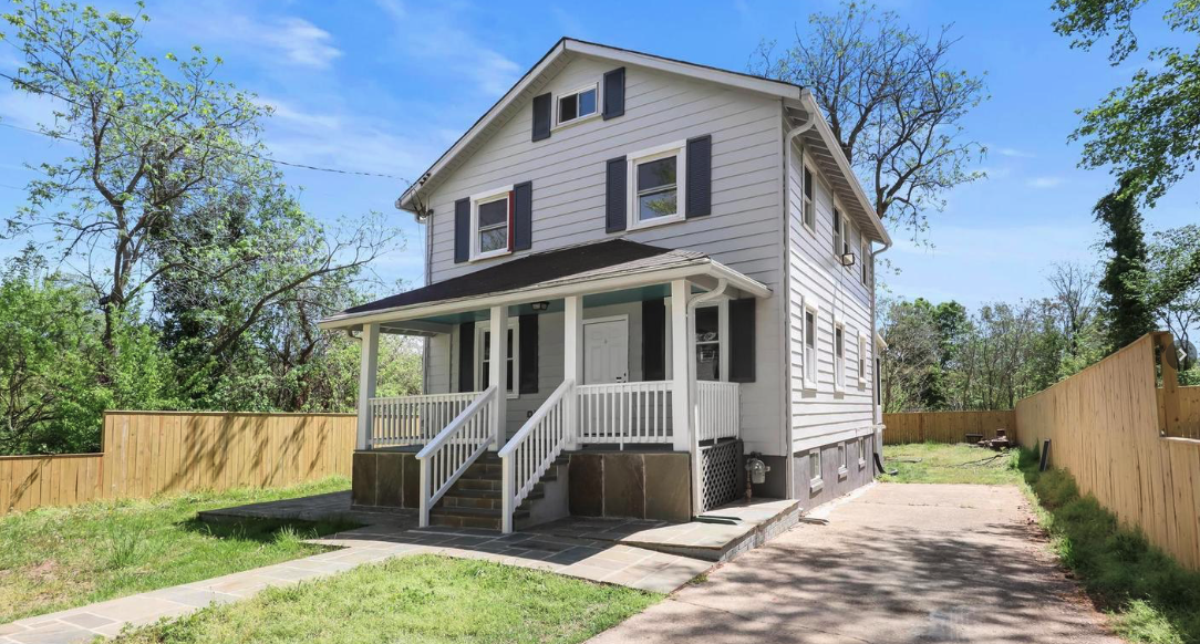 139 Xenia St SE - Detached Home in Congress Heights